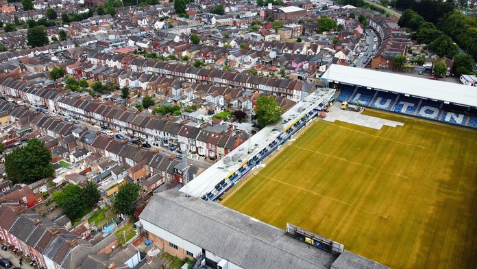 Štadión Kenilworth Road klubu Luton Town FC