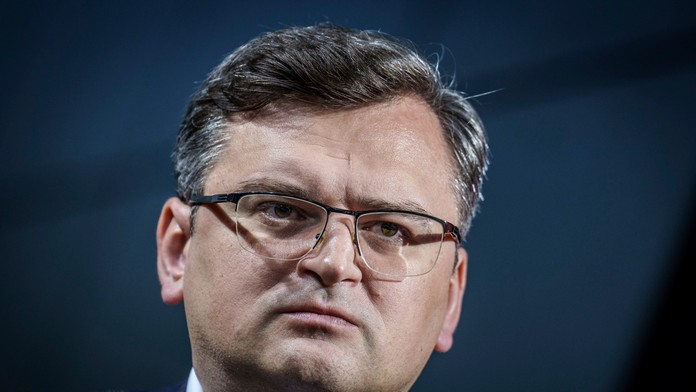 Ukrajinský minister upozorňuje: Máme dosť zbraní na spustenie protiofenzívy