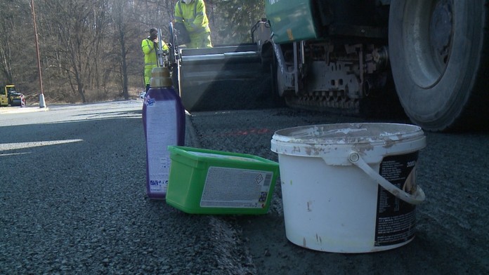 V čase koronavírusu sa z manažérov stali cyklokuriéri.