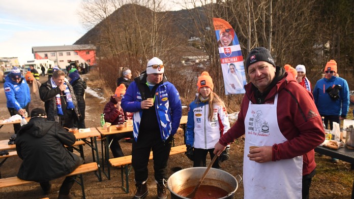 Šéf Vlhovej fanklubu opísal emócie v Jasnej: Jedna pani Petin pád nezvládla a musela ísť domov