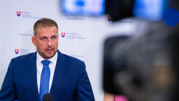 Zmena v poplatkoch u lekárov. Ministerstvo pripravuje viaceré možnosti, tvrdí Šaško