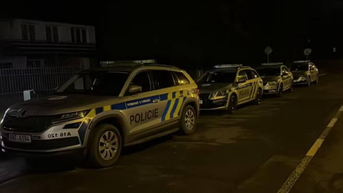 Polícia zverejnila detaily streľby v Prahe. Pri dvojnásobnej vražde prišlo o život aj dieťa