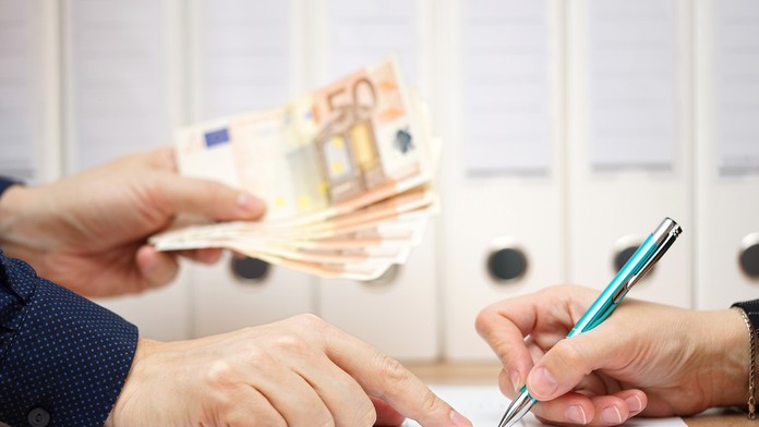 Keď ešte len plánujete zakladať spoločnosť, by ste mali vedieť, čo spraviť ako prvé.