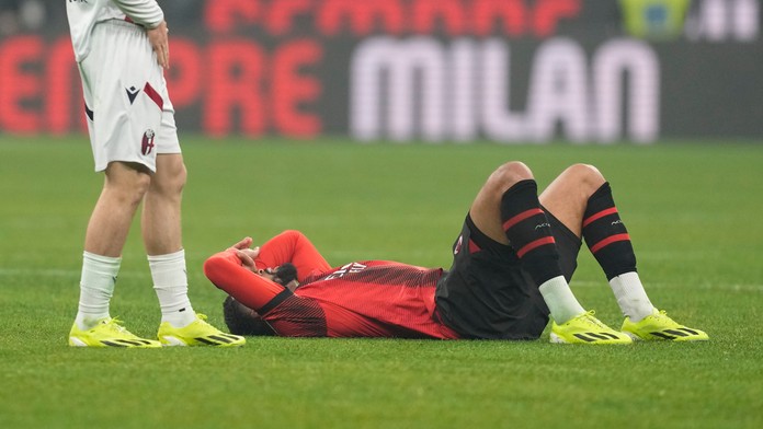 AC Miláno zahodilo dve penalty a v závere prišlo o výhru. Juventus taktiež stratil body