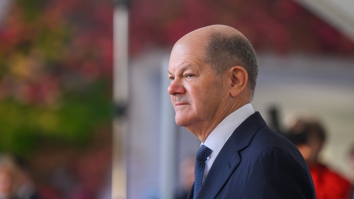 Scholz pred voľbami zablokoval ďalší balík pomoci pre Ukrajinu, píše Der Spiegel