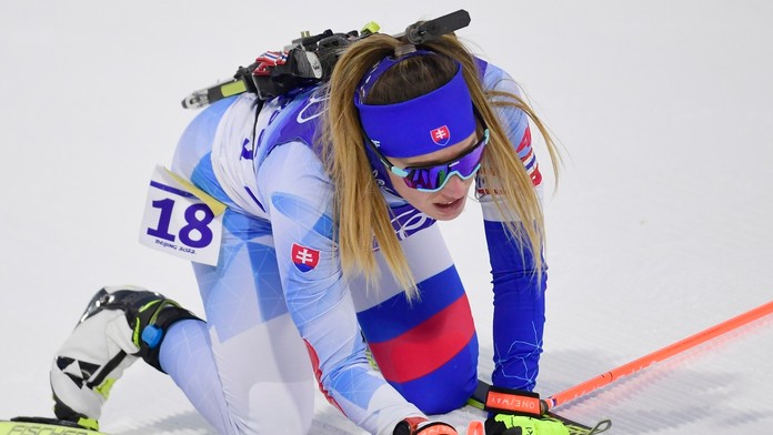 Na snímke slovenská biatlonistka Paulína Fialková v cieli v šprinte žien na 7,5 km na ZOH 2022 v Pekingu.