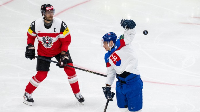 Po ťažkej prehre prišla ďalšia rana. Kľúčového obrancu vyradilo zranenie, tréneri povolali náhradníka