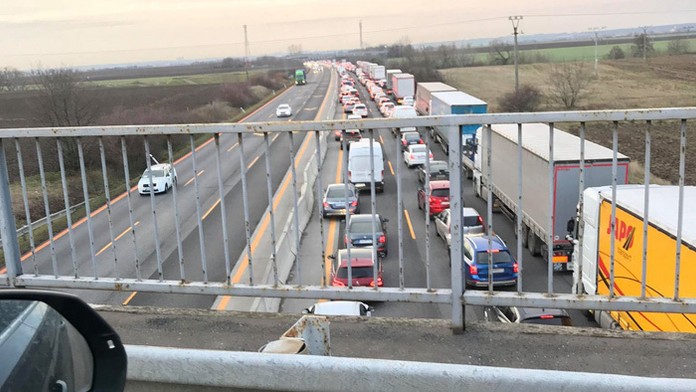 1301_Harry_Potter_a_Tajomna_komnata_13_01_P30_So_15_10.mp4