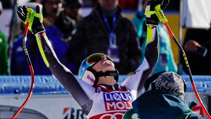 Tenista Stefanos Tsitsipas oslavuje triumf vo 4. kole na Australian Open.