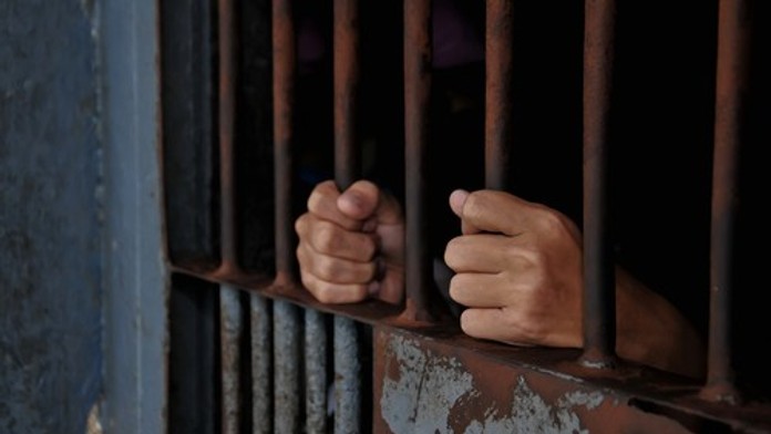 Študentka si v Dubaji odpykáva doživotný trest. Rodina tvrdí, že urobila len hlúpu chybu