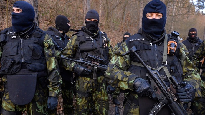 Kukláči - ilustračné foto.