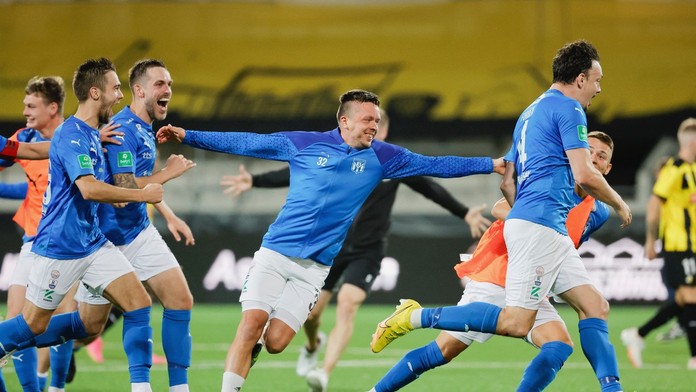 VIDEO: Poloamatéri z Faer. ostrovov naďalej žijú svoj sen. Po penaltovej dráme majú v Európe istú skupinu