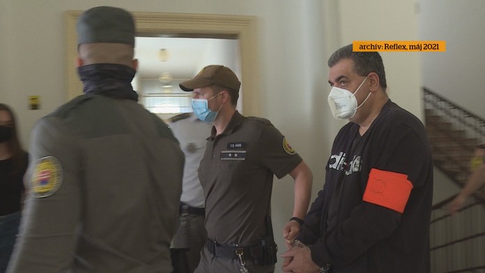 Najmenej 25 obetí sexuálneho zneužívania šokoval verdikt súdu. Obvinený Peter je na slobode