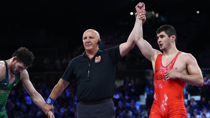 VIDEO: Zápasnícke ME v Šamoríne sa nezaobišli bez škandálu. Šéf ruskej federácie sa pustil do majstra Európy