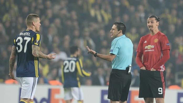 Martin Škrtel  sa dostal do konfliktu so Zlatanom Ibrahimovičom.