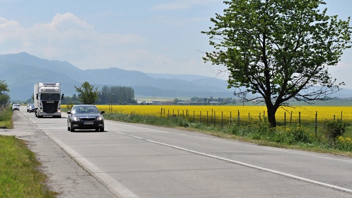 Betónová cesta I/65 Turčianske Teplice – Príbovce.