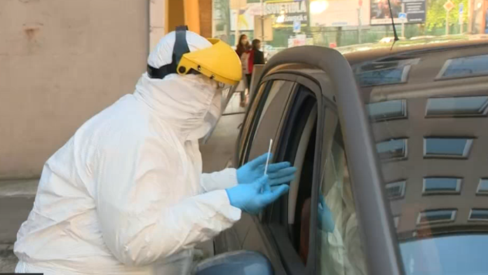 Z Timoteja je platinový blondiak.