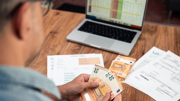 Transakčnú daň čakajú na jeseň zmeny. Potešia sa živnostníci a malé firmy