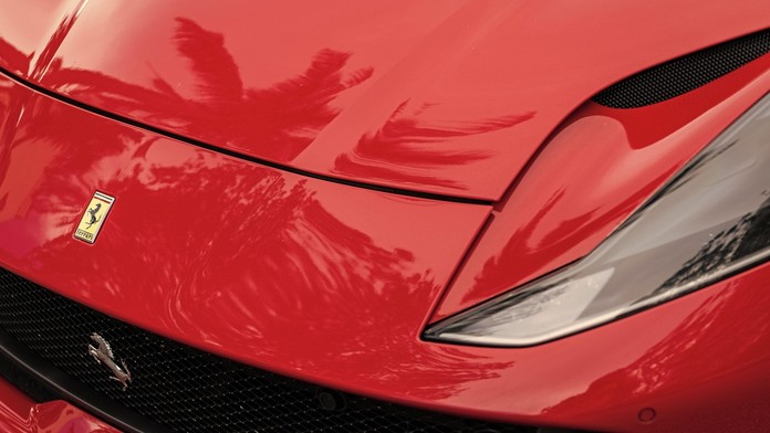 Vydával sa za bezdomovca, na dávkach získal milióny. Neuveríte, ako odhalili jeho obrovské podvody