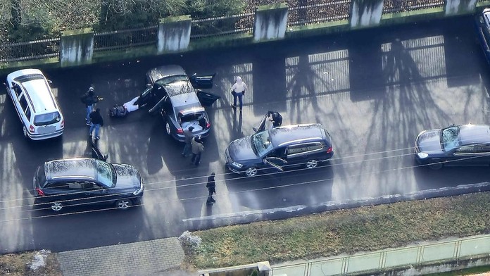 Rozsiahla akcia v Bratislave. Polícia zadržala šesť ľudí s množstvom drog