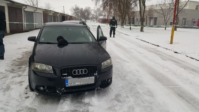 Polícia našla drogy.