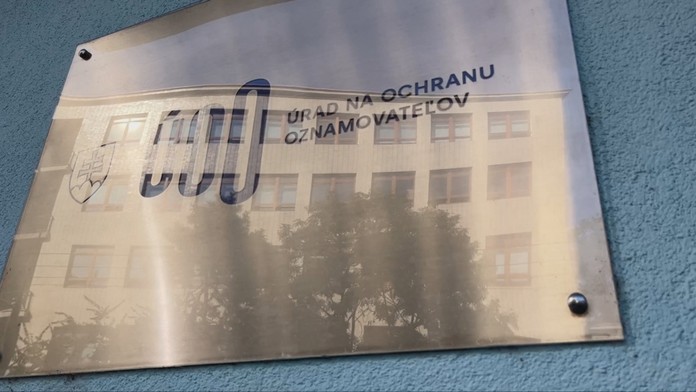 Vláda schválila vznik nového úradu. Má nahradiť Úrad na ochranu oznamovateľov