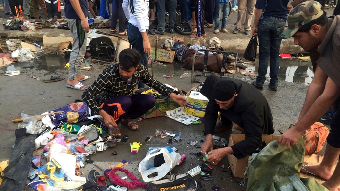 Bombový útok v Bagdade si vyžiadal 70 obetí.