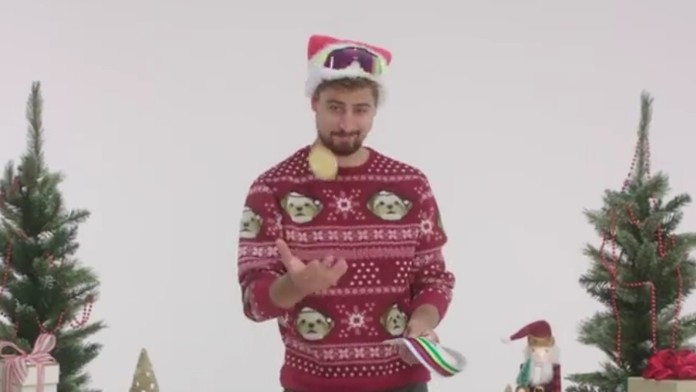 Alexander Bárta ako detektív Dušo