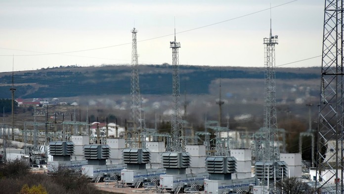Prenosná turbína vyrába na Kryme elektrinu