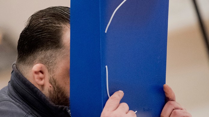 Bývalý ošetrovateľ Niels Högel na súde.