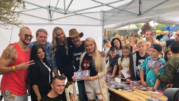 Bývalí farmári na autogramiáde v stánku Farma