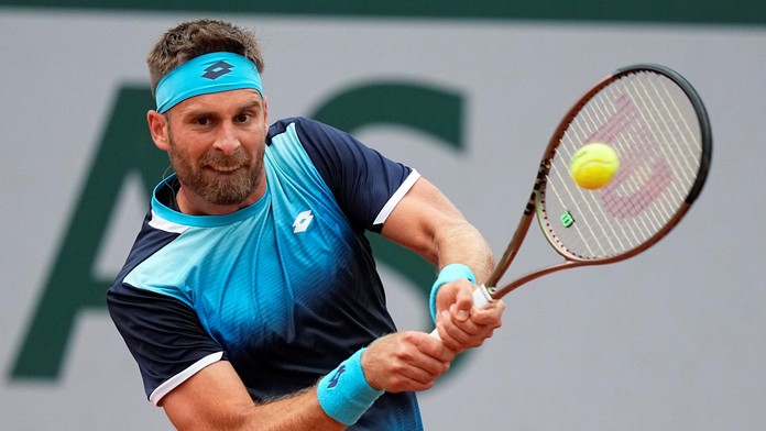 Slovenská púť v Davis Cupe dlhé trvanie nemala: Gombos aspoň na poslednú chvíľu odvrátil debakel