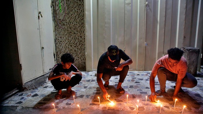 Výbuch bomby na trhovisku v Iraku