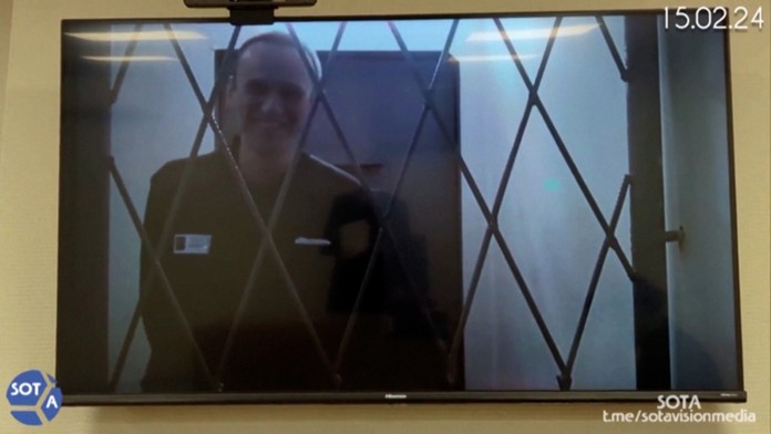 Navaľnyj mal byť údajne vymenený za agenta FSB. Rokovania už vraj boli v záverečnej fáze