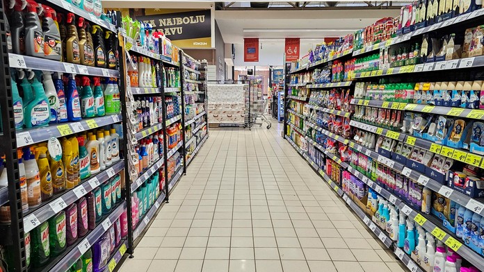 Bojkot supermarketov v Chorvátsku prináša výsledky. Vláda zaviedla regulované ceny na desiatky potravín