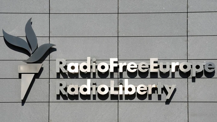 Peniaze z USA stále neprišli. Rádio Slobodná Európa posiela zamestnancov v Prahe na neplatenú dovolenku
