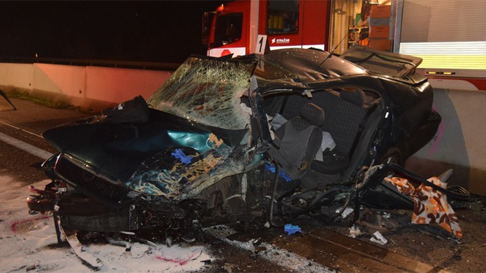 Čelnú zrážku na diaľnici D1 pri Liptovskom Mikuláši neprežil 60-ročný muž.