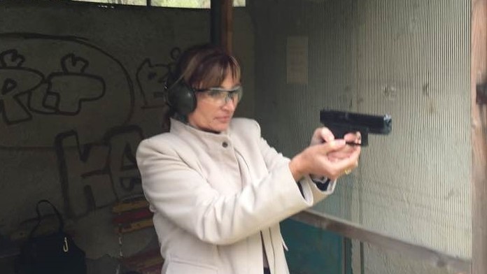 Andrea Turčanová na strelnici.