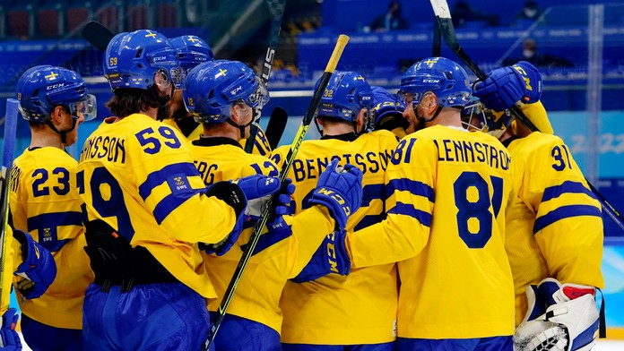 Kvarteto semifinalistov skompletizovali Švédi. Kanada s najhorším výsledkom od roku 2006