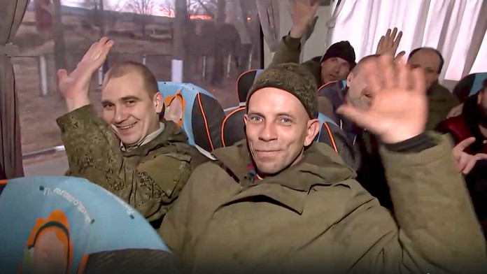 Ukrajina a Rusko si vymenili zajatcov. Dosiaľ sa vrátilo dokopy 1331 Ukrajincov, uviedol Zelenskyj