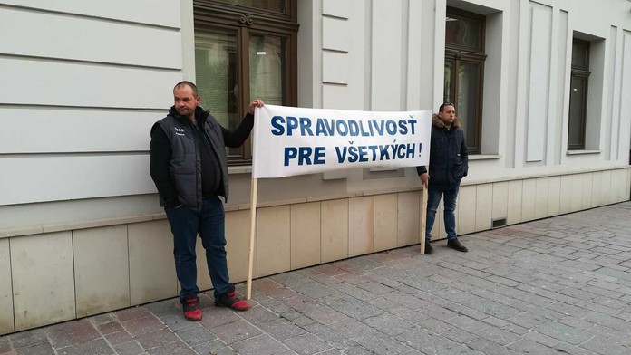 Súd v Prešove rozhoduje o trojici obvinených za výbuch.