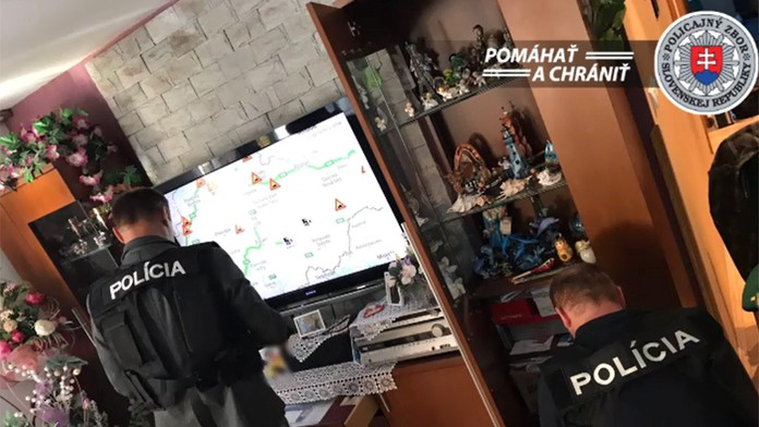 Razia NAKA v Nitrianskom kraji pre falošné jeny.