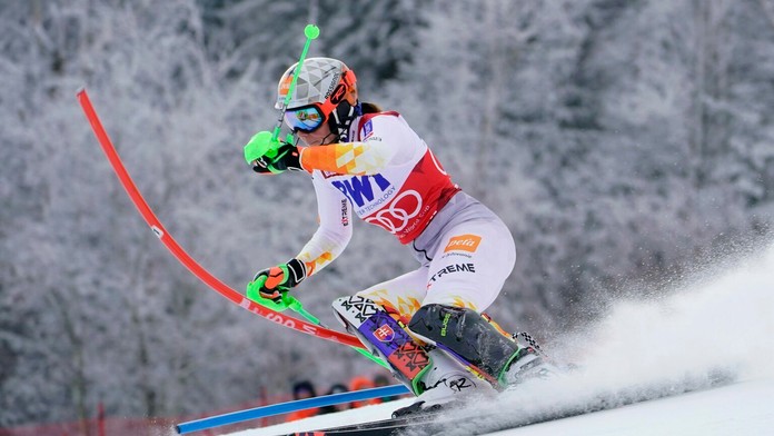 Petra Vlhová v pretekoch slalomu Svetového pohára.