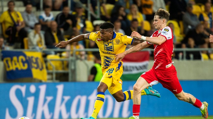 Šumy sa potvrdili. Slovan získal z konkurenčnej Dunajskej Stredy jednu z najväčších hviezd ligy