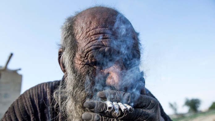 Najšpinavší muž sveta (†94) je mŕtvy. Podľa úradov zomrel len pár týždňov po tom, čo sa prvýkrát umyl