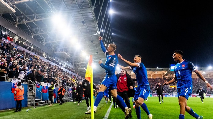 Tomáš Bobček oslavuje víťazný gól proti Severnému Írsku