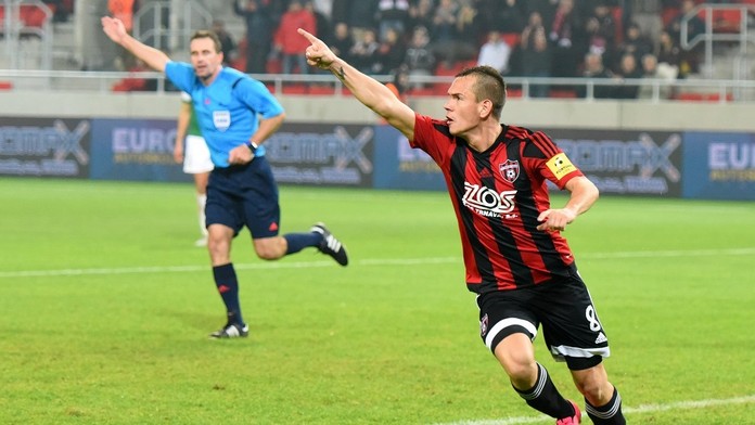 Na snímke radosť hráča Trnavy Martina Mikoviča po strelení gólu.