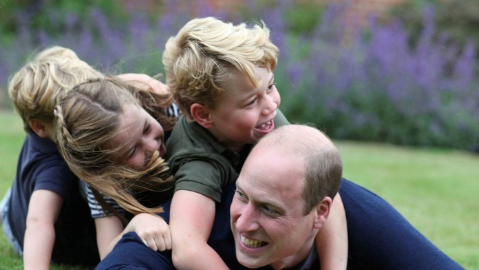 Výstrahy pred ďažďom a povodňami.