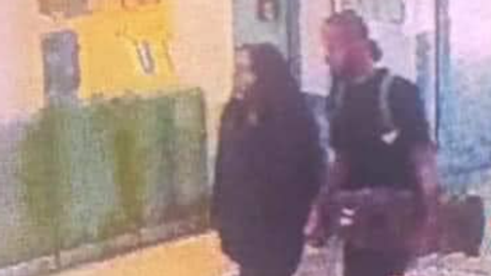 Nezvestná Miška a Adam.