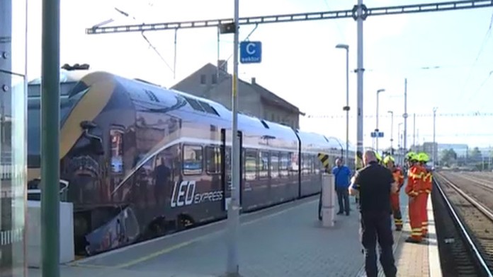 Vlak v Přerove narazil do zarážadla na konci slepej koľaje.